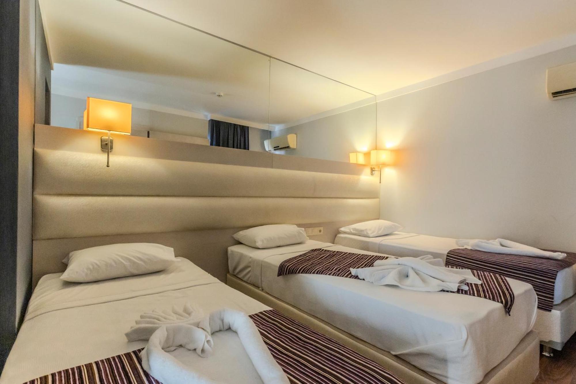 Gold Butik Otel Мармарис Екстериор снимка