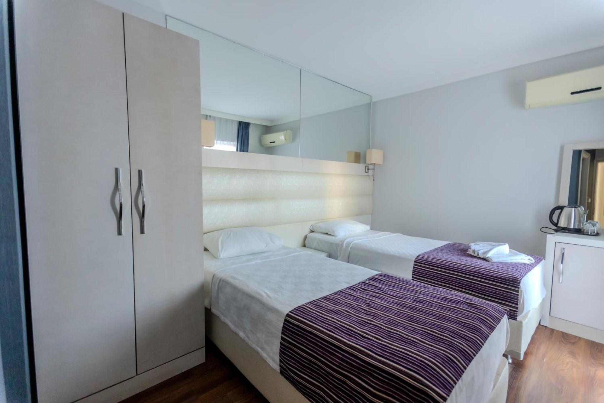 Gold Butik Otel Мармарис Екстериор снимка